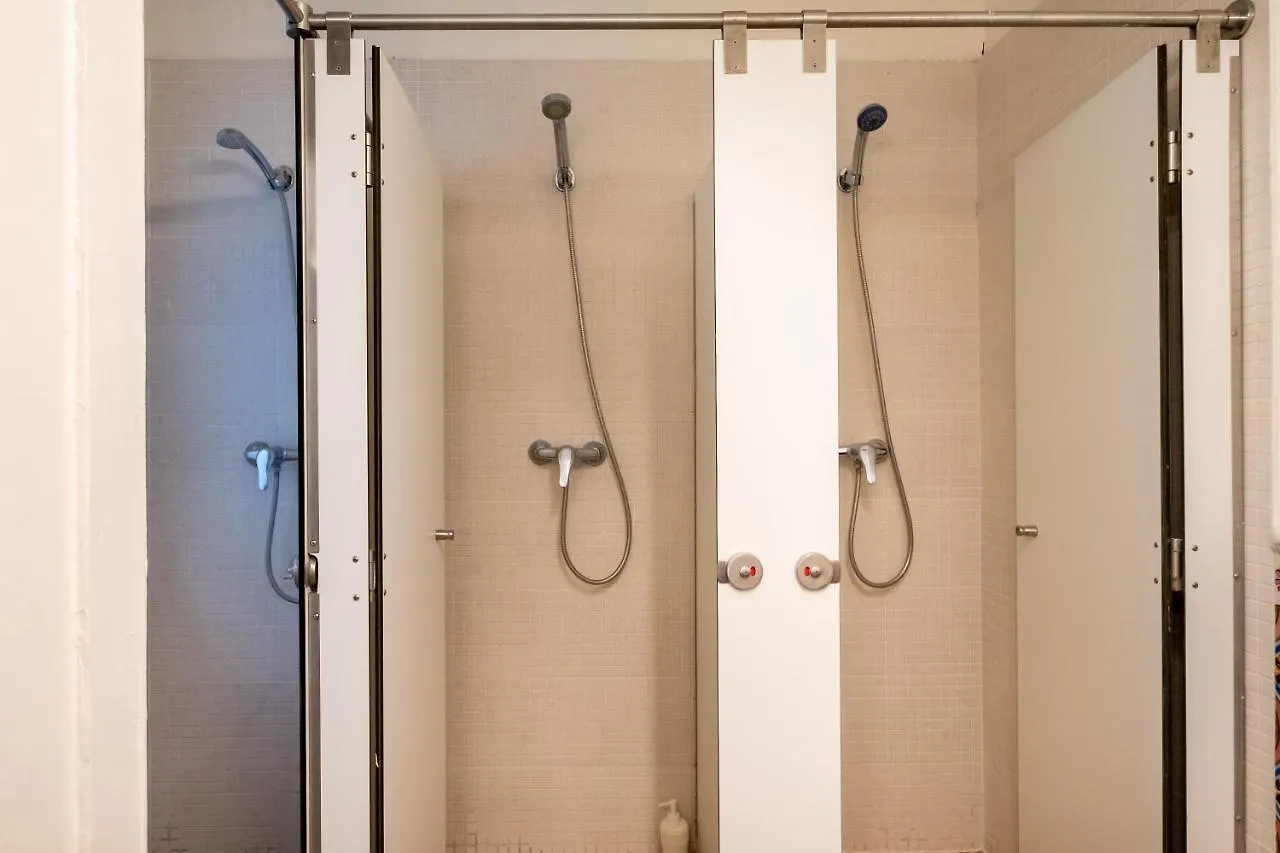 B42 - Modernist Apartment For Large Groups In Eixample Barcelona