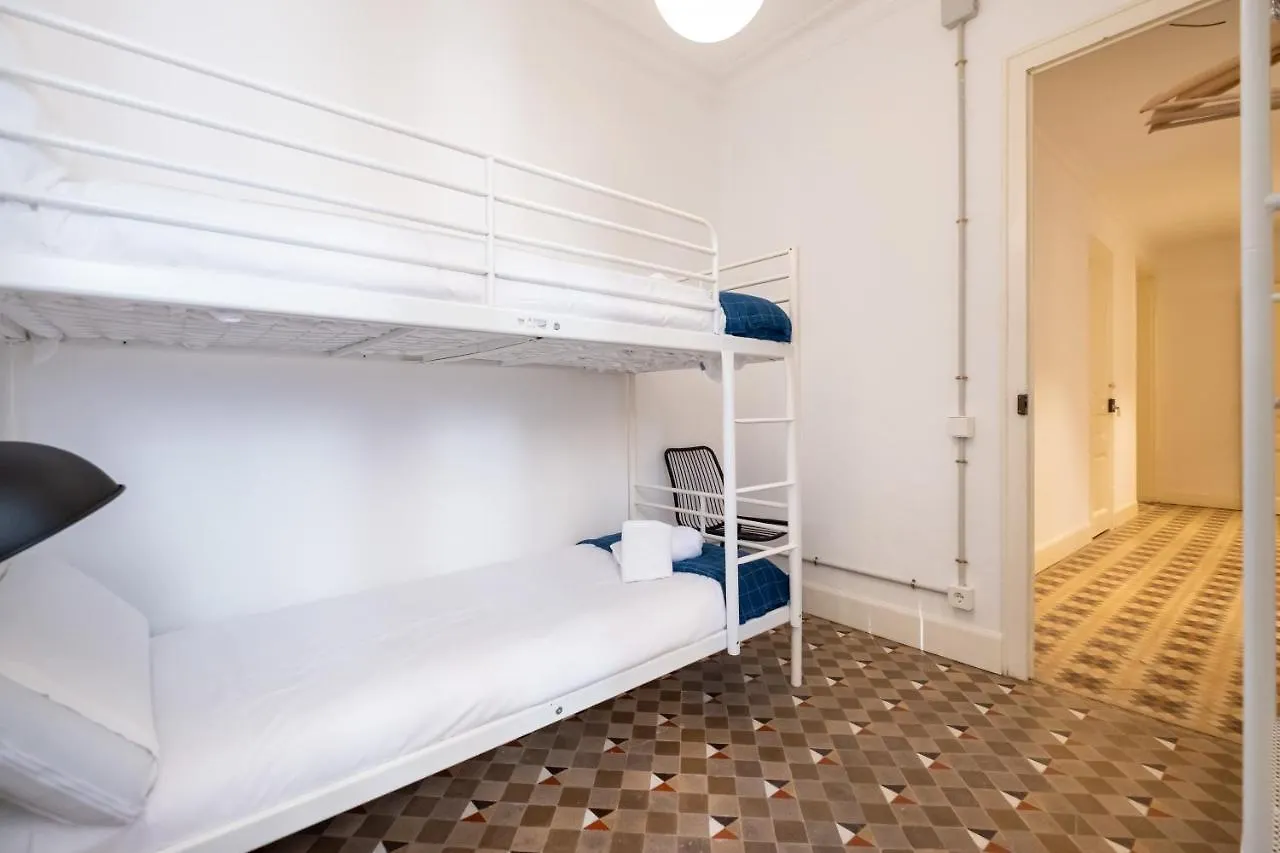 B42 - Modernist Apartment For Large Groups In Eixample Barcelona 0*,